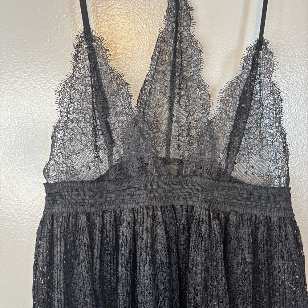 Victoria’s Secret Small Lace Babydoll Sheer Nightie Lingerie Black - Picture 2 of 5